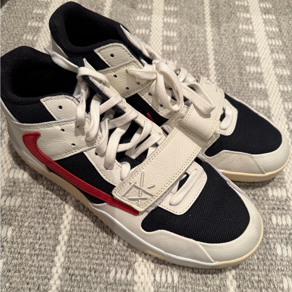 Mens Jordan Jumpman Jack || Travis Scott || size 12